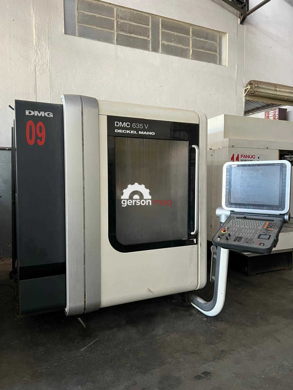 CENTRO DE USINAGEM DMG DMC 635-V ano 2010